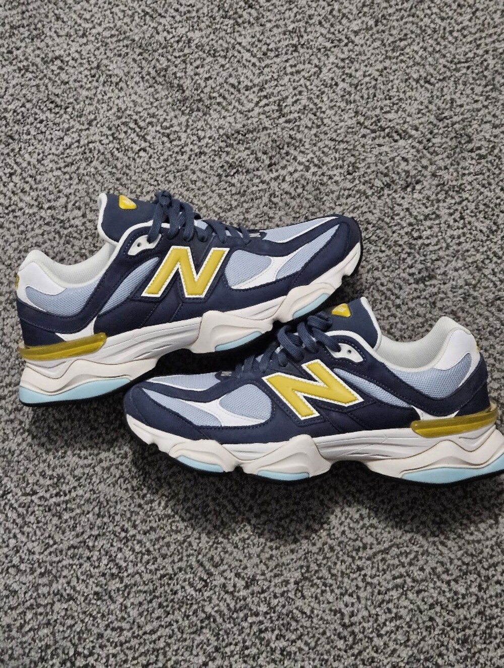 ⏰️1 Day Sale: Mens New Balance 9060 Sneakers - size 13 - Picture 5 of 10